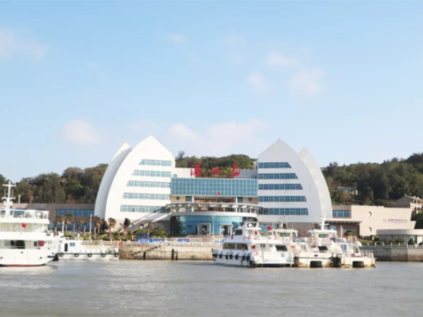 業(yè)盛堂福建莆田湄洲島“凝心聚力，愛(ài)在路上”旅游拓展活動(dòng)
